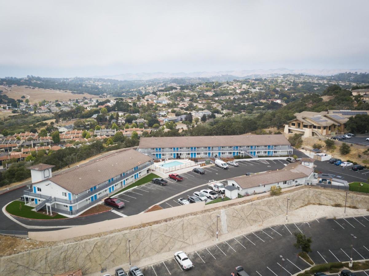 Motel Days By Wyndham Pismo 2*